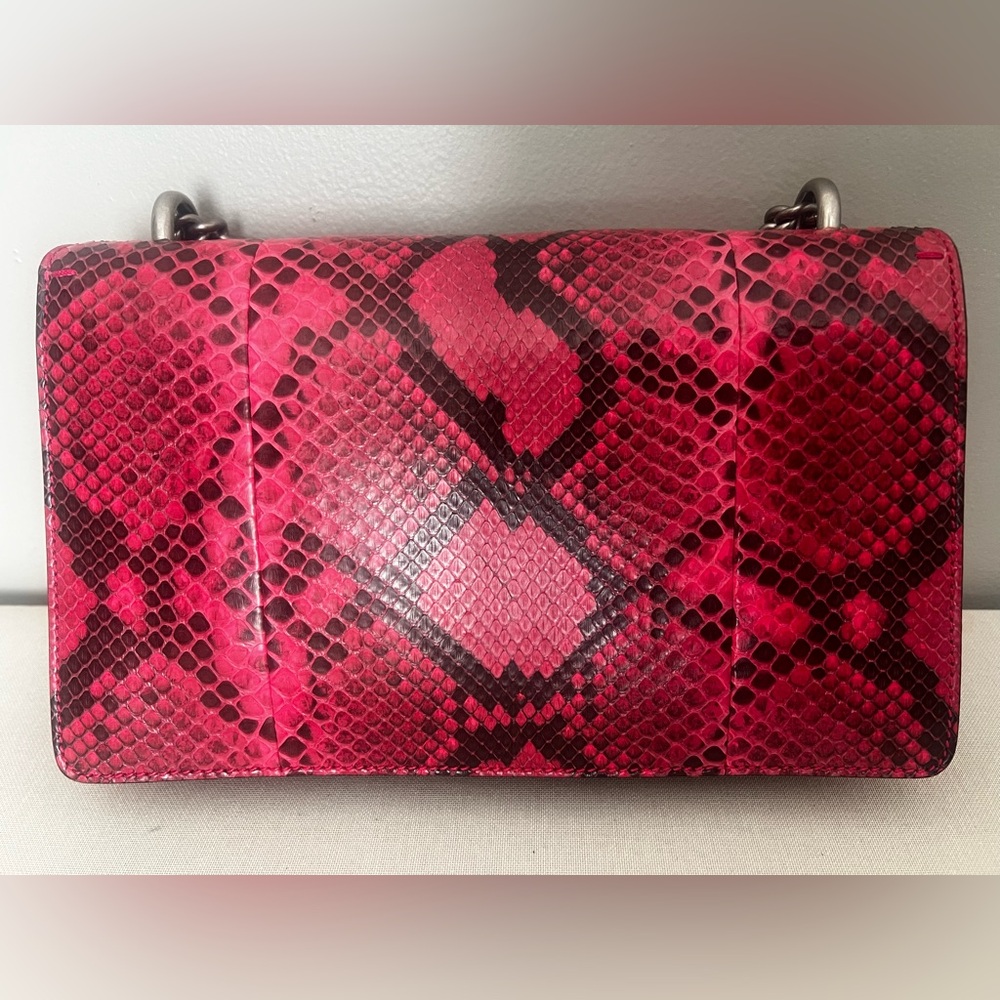Gucci Exotic Fushia Dionysus Shoulder Bag - Picture 2 of 11